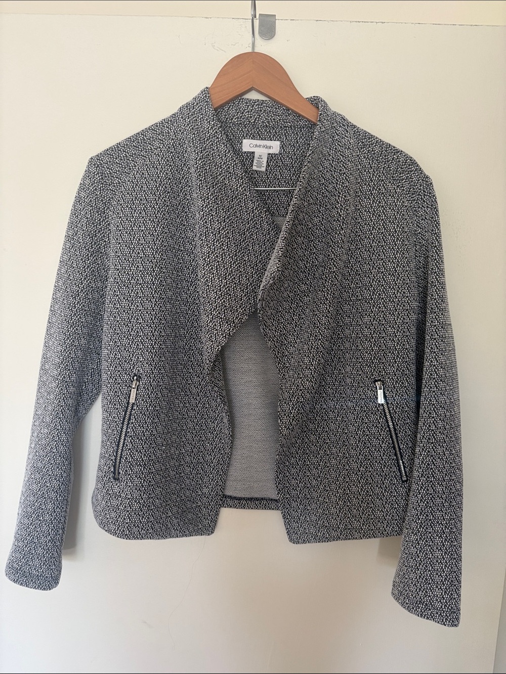 Calvin Klein Navy & White Textured Open-Front Knit Blazer (excellent; size M)